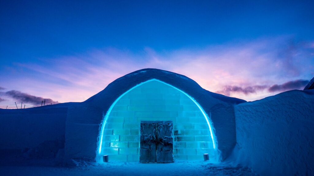 Icehotel di Jukkasjärvi in Svezia 