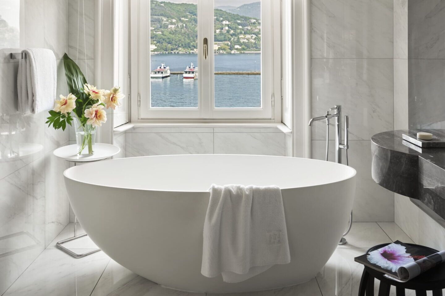boutique hotel 5 stell vista lago di garda
