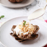 Carciofi ripieni di riso con limone e crema al pecorino