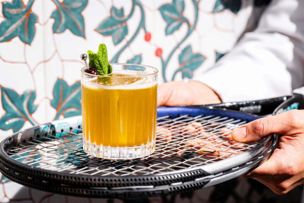 cocktail whiskey smash
