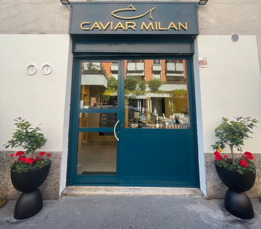 caviar milan roma