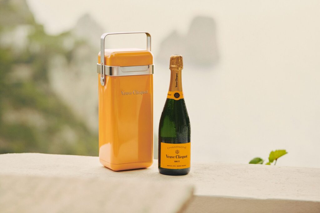 CLICQUOT COOLER